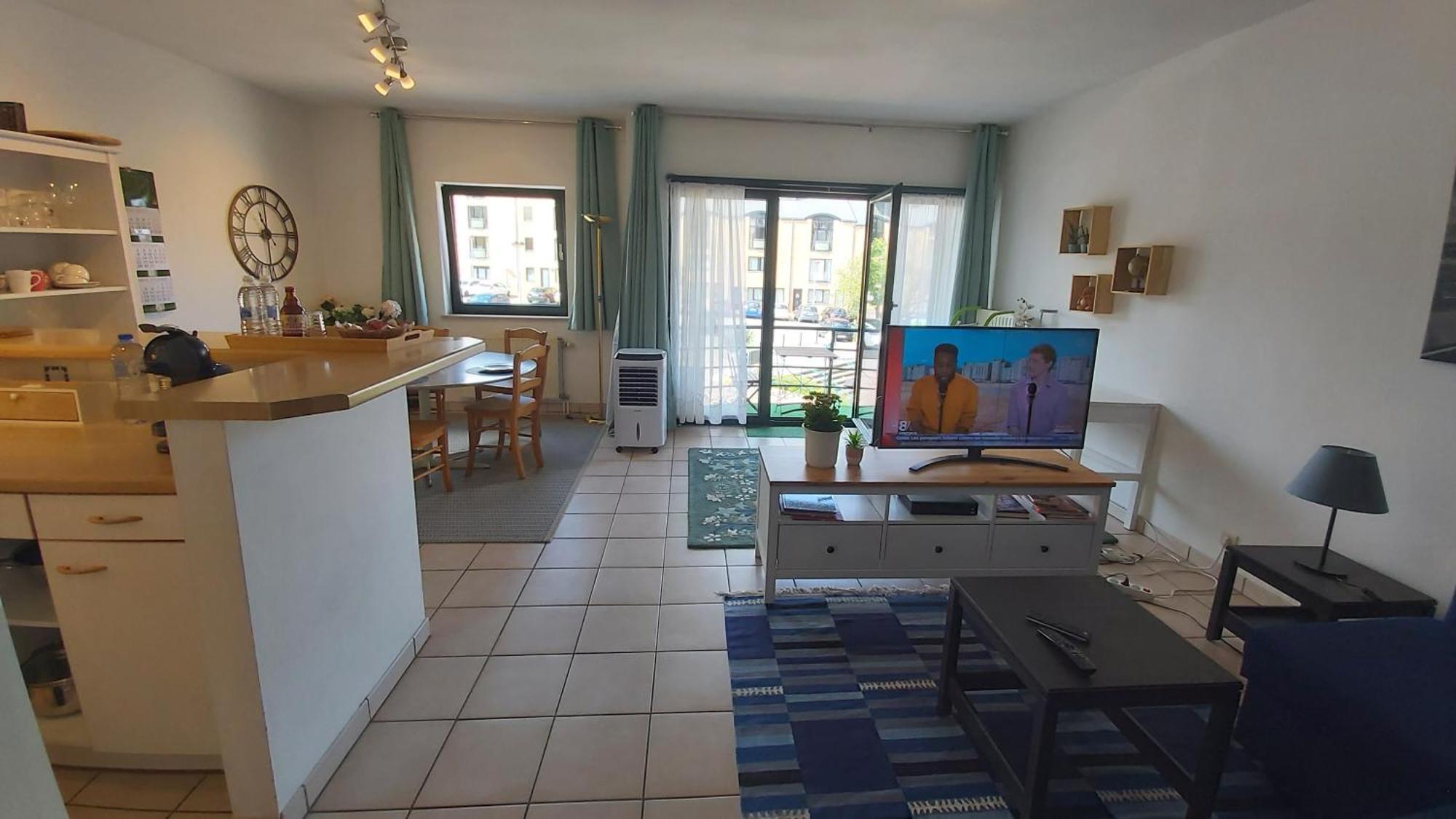 Lln Lodge Louvain-la-Neuve Buitenkant foto